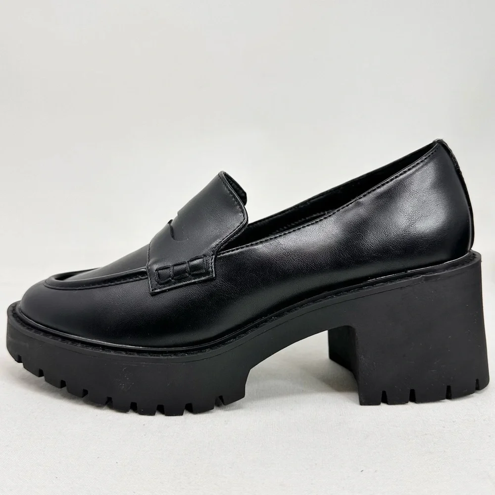 Women's Black Loafer Heels - Picture 9 of 13